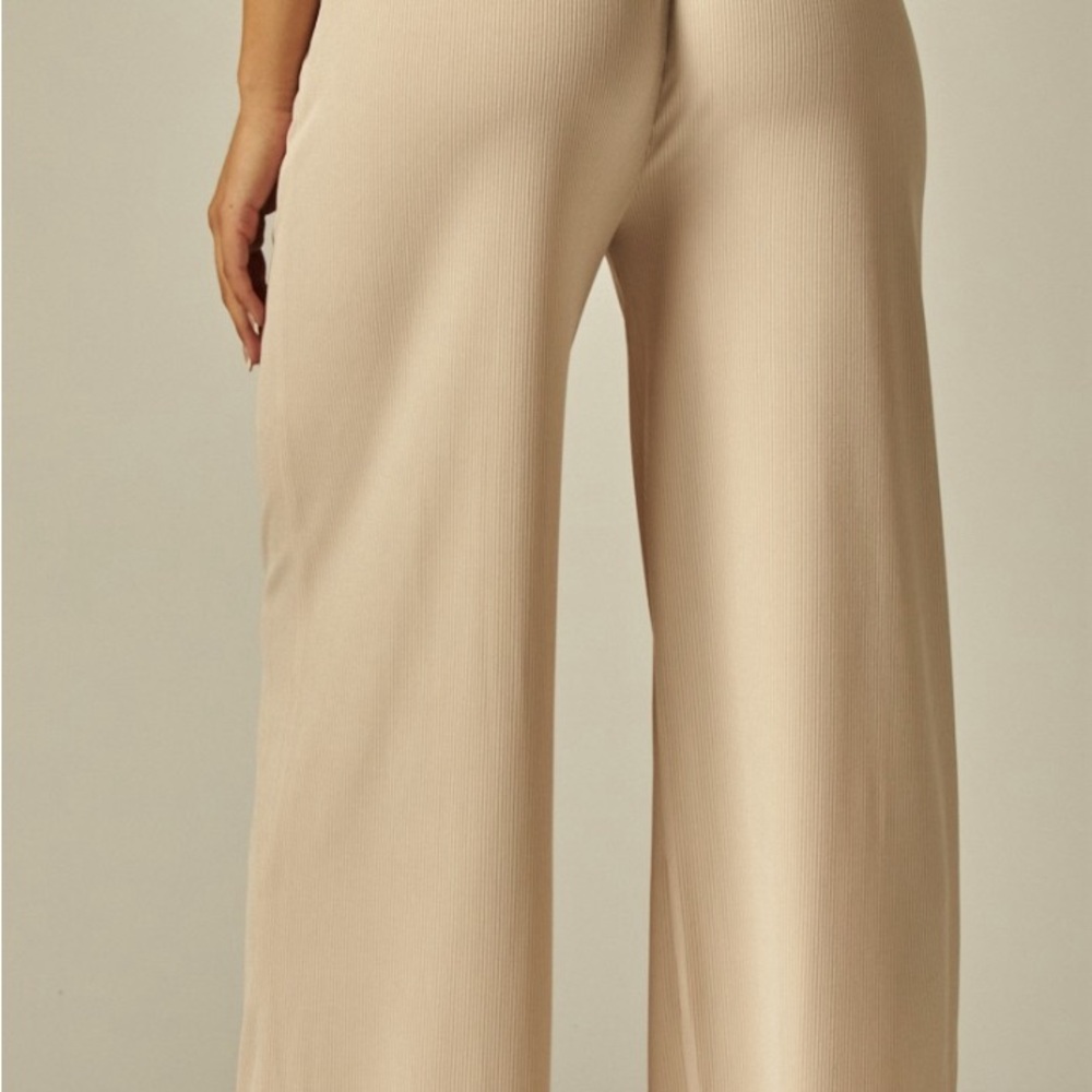 Stretchy Ribbed Drawstring Pocket Wide Leg Pants - Picture 4 of 4